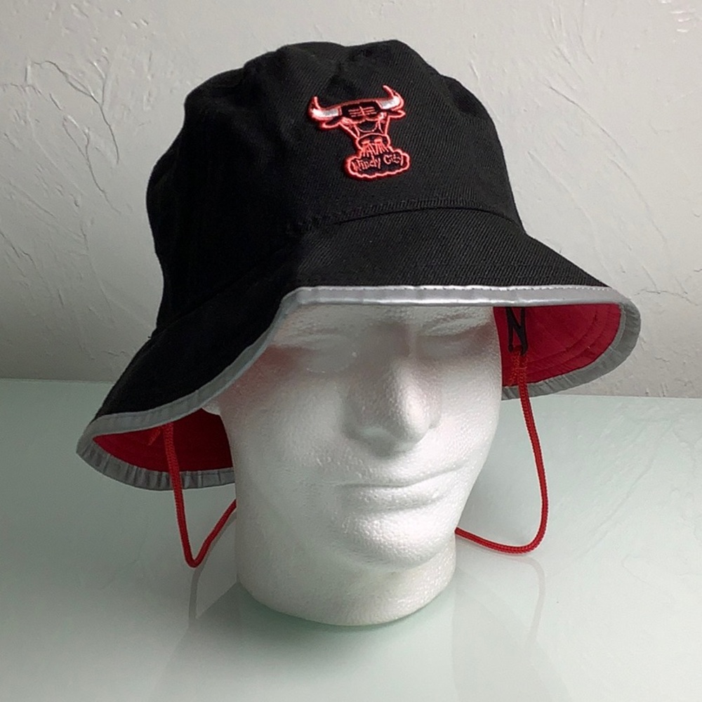 Chicago Bulls Windy City Bucket hat New Era Size X-Large NWT